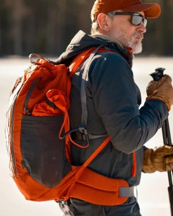 Lundhags Torne Ice Light 25L^ Skridskoryggsäckar|Skridskoryggsäckar